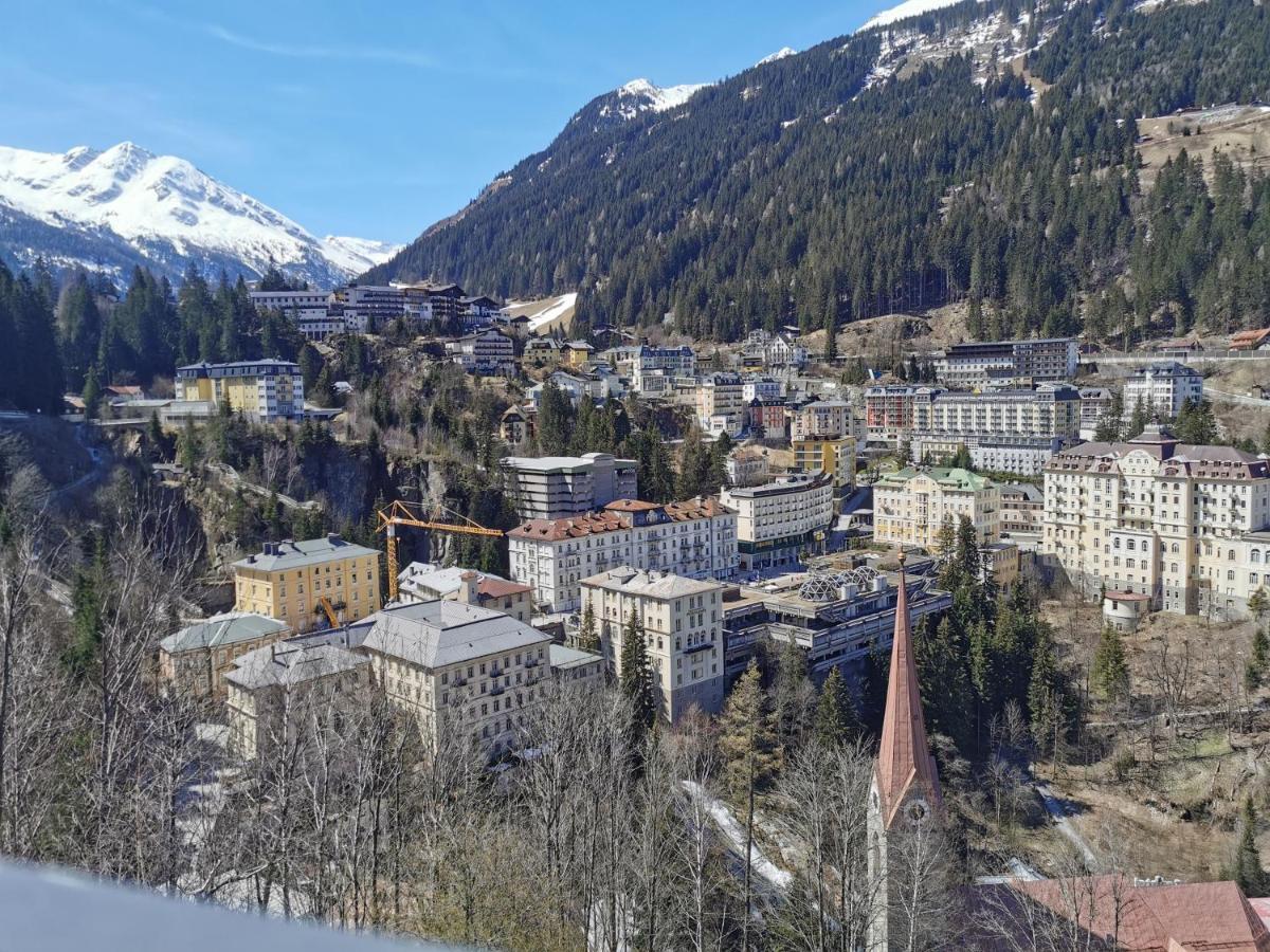 The View - Design Panorama Lodge Das Schiller Bad Gastein Exterior photo